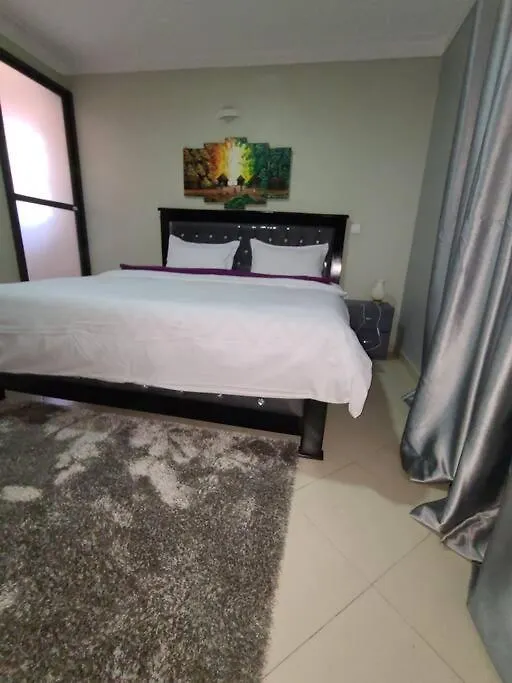 Jd Elegant, Lake And City View Makindye Kampala 0*,  Uganda