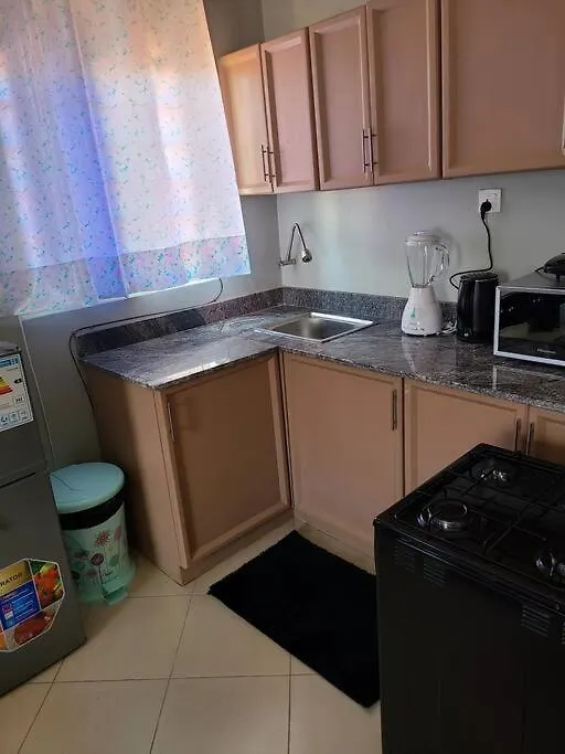 Apartment Jd Elegant, Lake And City View Makindye Kampala
